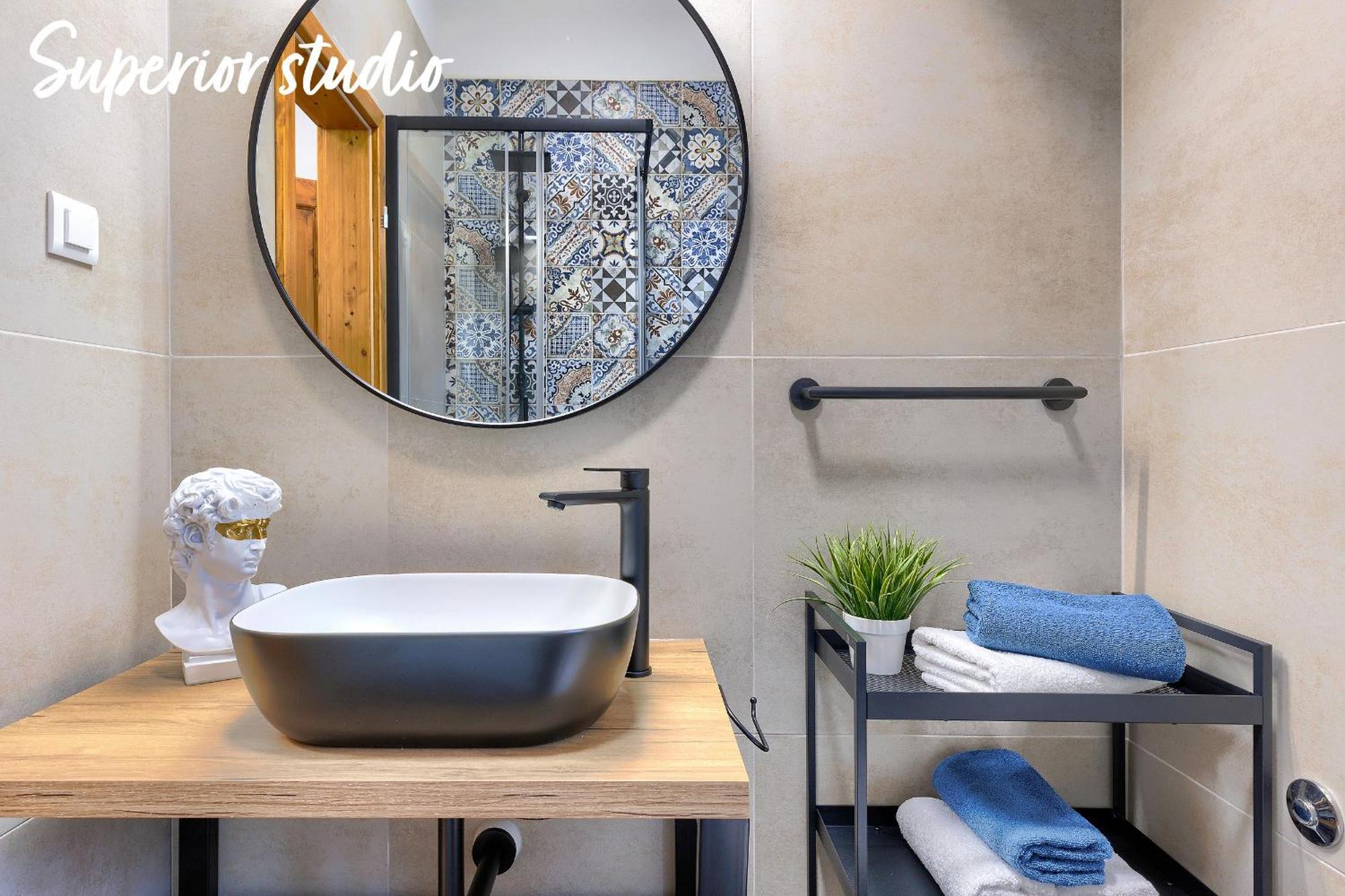 Studios Notte Sul Porto Rovinj Exteriör bild