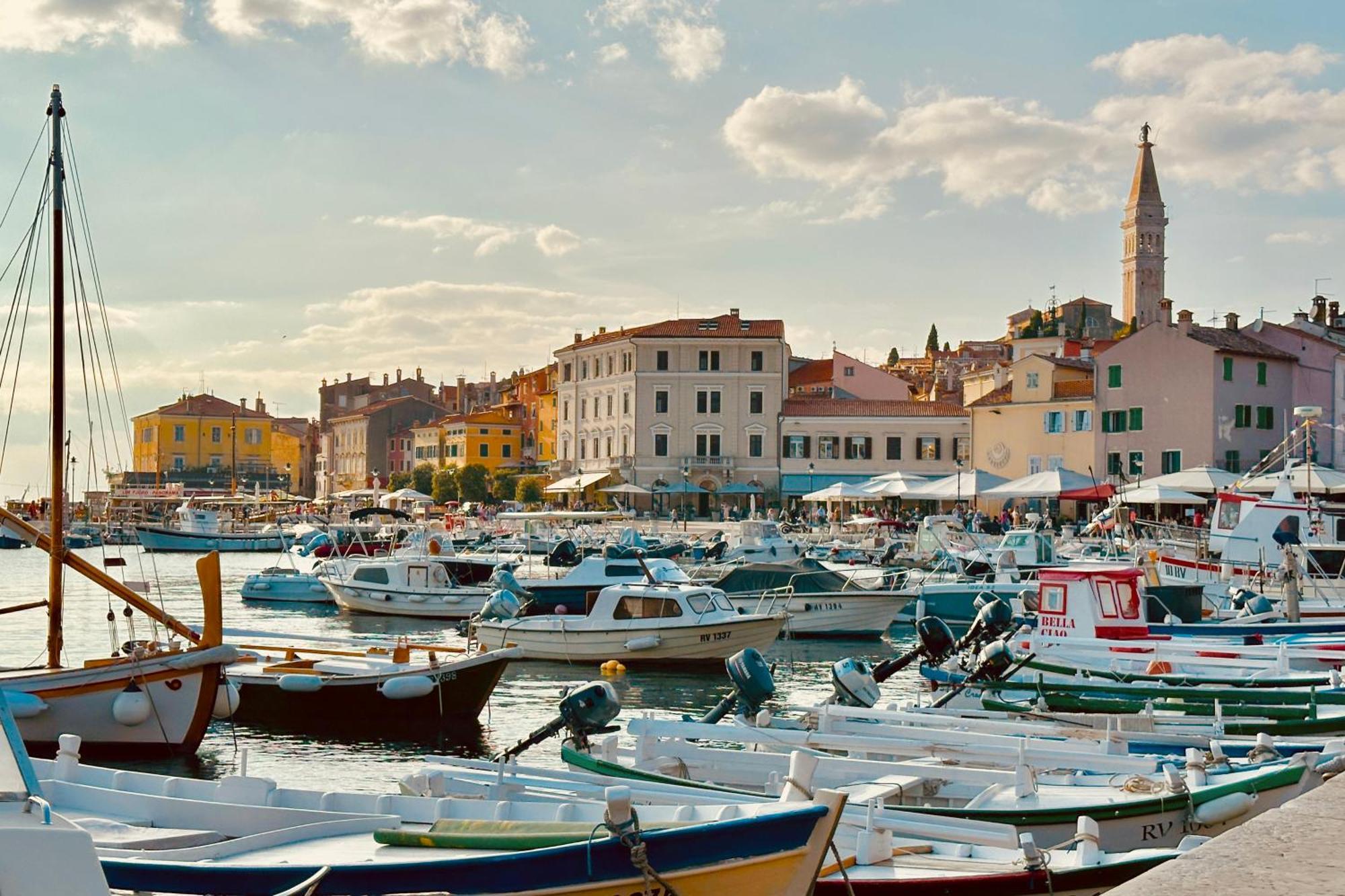 Studios Notte Sul Porto Rovinj Exteriör bild